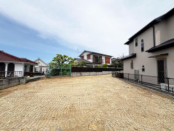 【周辺施設もご紹介可能】お住まいになった際のイメージをお持ちいただくため、周辺施設へのご案内も致します♪お気軽にお申し付けください！