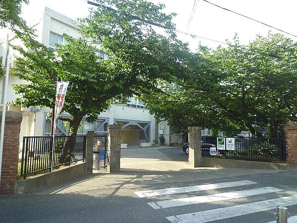 春木中学校