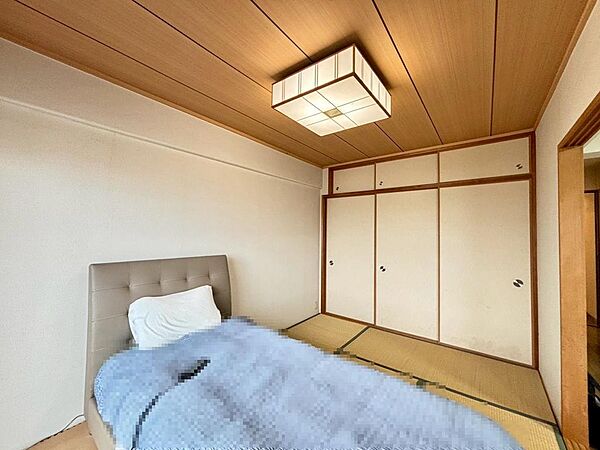 当物件については、居住中の為見学日程を別途営業担当よりお電話で調整させて頂くことがございます。予めご了承くださいませ。