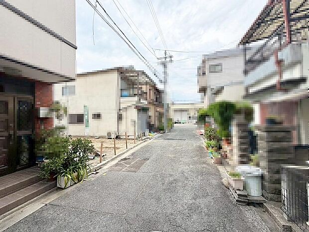 【TVモニター付きインターフォン】 防犯設備として欠かせないTVモニター付きインターフォンがあります♪