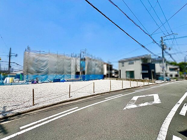 駐車2台可能です!車の出し入れもスムーズに出来ますね♪
