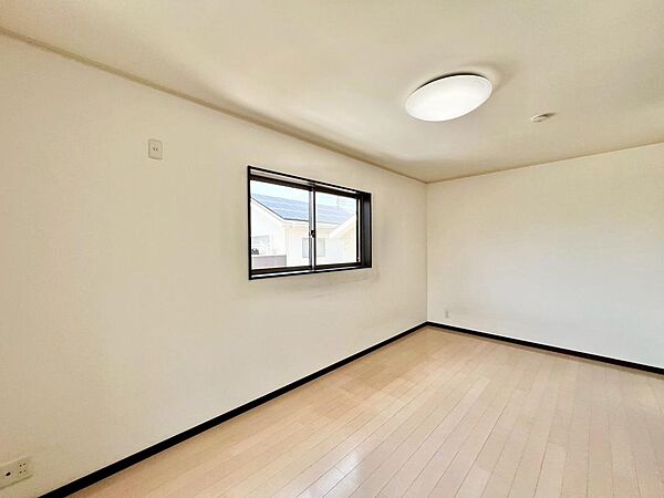 ３ＬＤＫの暮らしやすいお住まい☆お子様のお部屋や趣味のお部屋もご用意いただけます♪