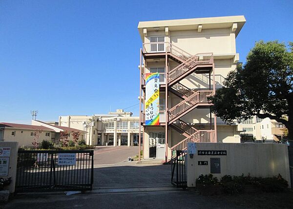 堺市立日置荘中学校まで徒歩２１分