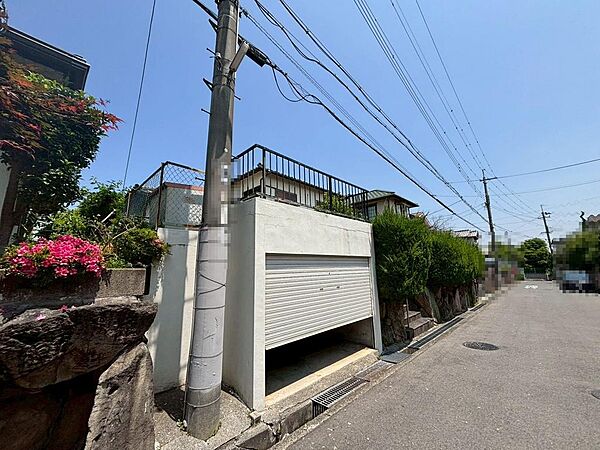 赤坂台幼稚園まで徒歩１３分！小さなお子様のいるご家庭も安心ですね！