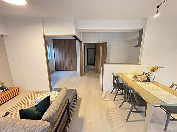 【周辺施設もご紹介可能】お住まいになった際のイメージをお持ちいただくため、周辺施設へのご案内も致します♪お気軽にお申し付けください！