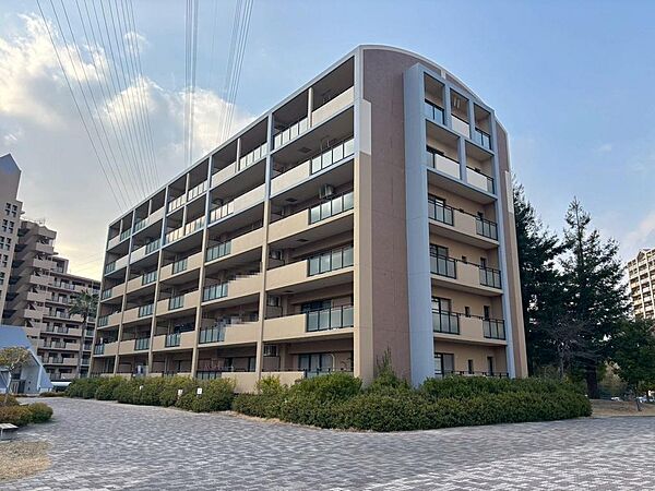コムボックスまで約840ｍですので、休日のお出かけや普段のお買い物にも便利ですね！
