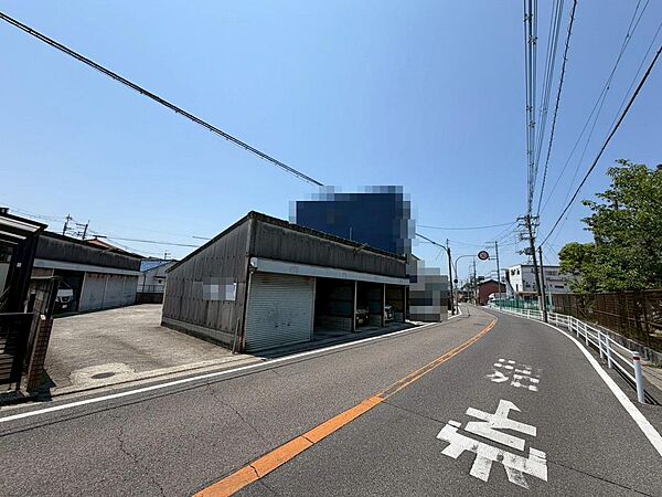 間口約１６．３ｍ！たっぷりの陽光に包まれる明るい住まいになりますね！