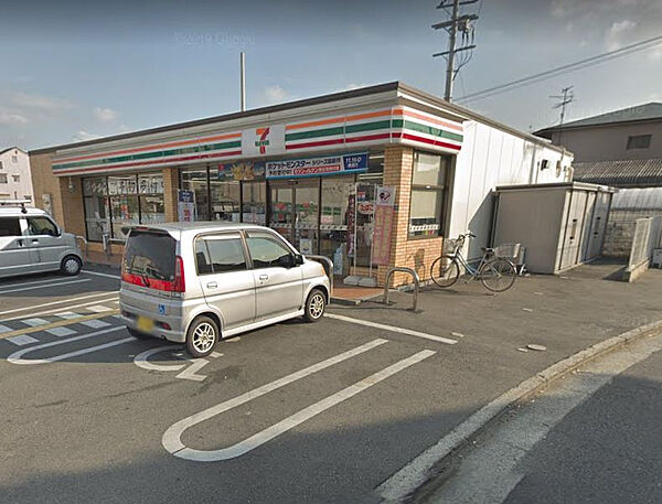 セブンイレブン堺日置荘北町店まで徒歩３分