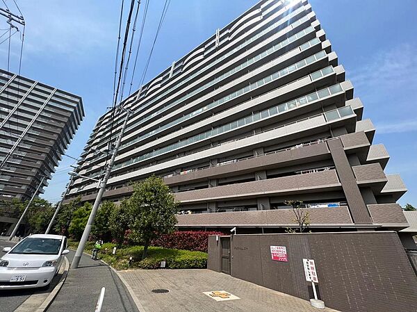 共用の施設が充実しています。現地でマンション共用部分の充実もご確認くださいませ。