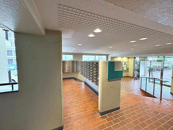 堺市立安井小学校まで徒歩５分！お子様の登下校も安心ですね！