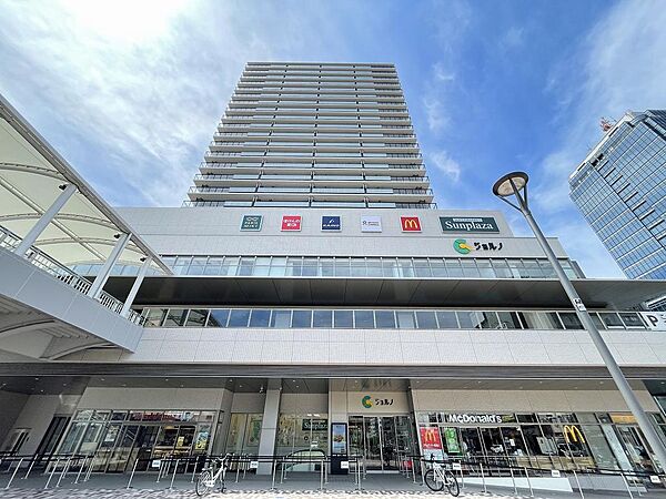 ジョルノまで徒歩１３分