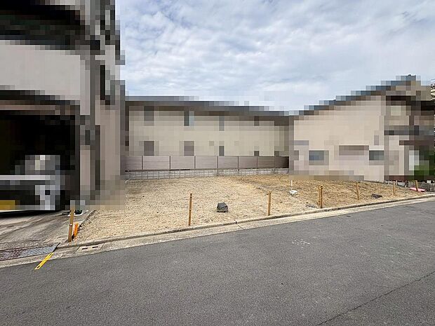地勢はプランの自由度が高まり、建築後の生活もしやすい平坦地♪