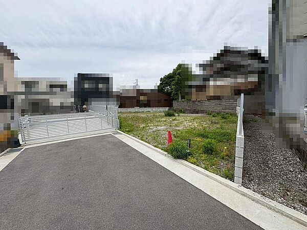 前面道路約４．９ｍ！運転が苦手な方も安心ですね♪