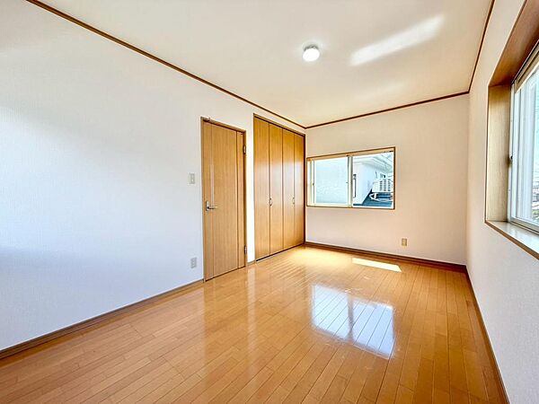 暮らしやすい３LDK！テレワークのお仕事部屋、子供部屋等、ライフスタイルや家族構成に合わせて多目的にご使用いただけます♪