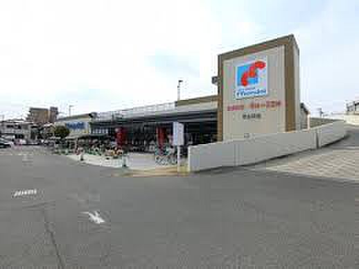 万代堺土師店まで約５７９ｍ