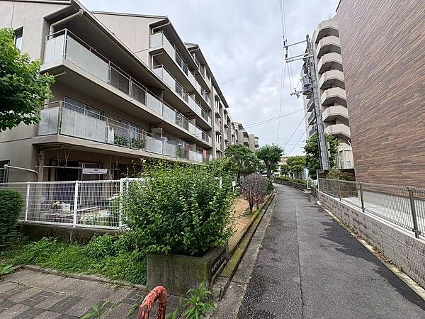 EV停止階です。重い荷物も楽々運べます。