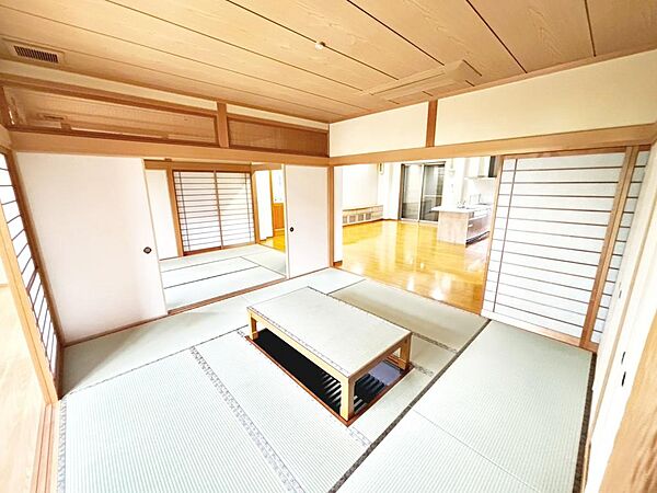 【住宅ローン相談】住宅ローンにご不安、ご心配のある方でもイエストアでは豊富な知識でサポート致します♪