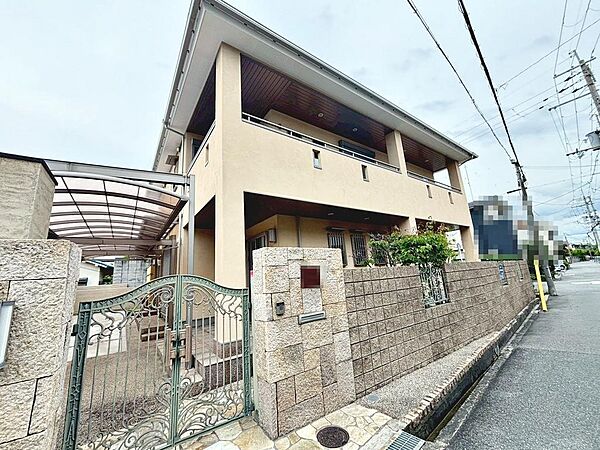 【閑静な住宅地でのびのび子育て】閑静な住宅地で子育て家族にピッタリ。毎日のお散歩も快適な緑に恵まれたエリアです。