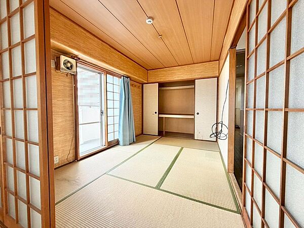 ☆和室ございます☆一息つく時の癒しの空間や客間にも使えますね！