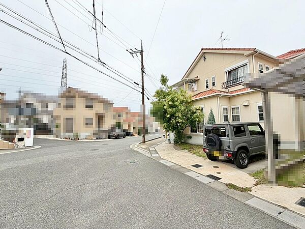 現地周辺の環境や、駅までの道のりなど周辺環境も合わせてご確認いただき、ぜひご検討ください！