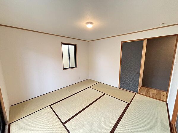 【住宅ローン相談】住宅ローンにご不安、ご心配のある方でもイエストアでは豊富な知識でサポート致します♪