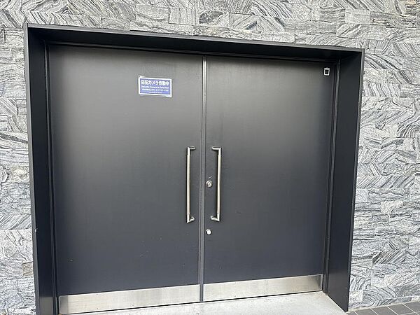 開花幼稚園まで徒歩３分♪小さなお子様のいるご家庭も安心ですね！