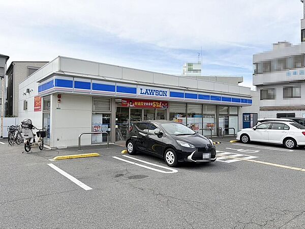 セブンイレブン堺大町西3丁店まで徒歩２分
