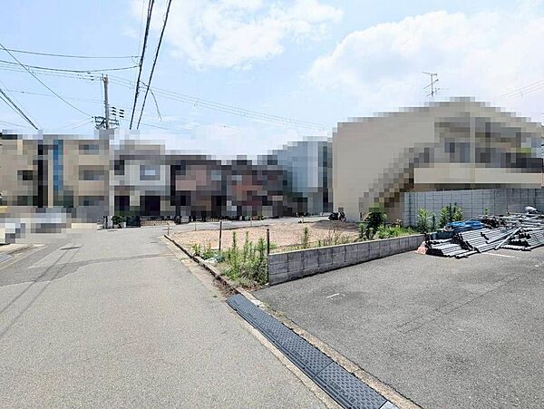 北東角地！日当たり良好♪たっぷりの陽光に包まれる明るい住まいになりますね♪