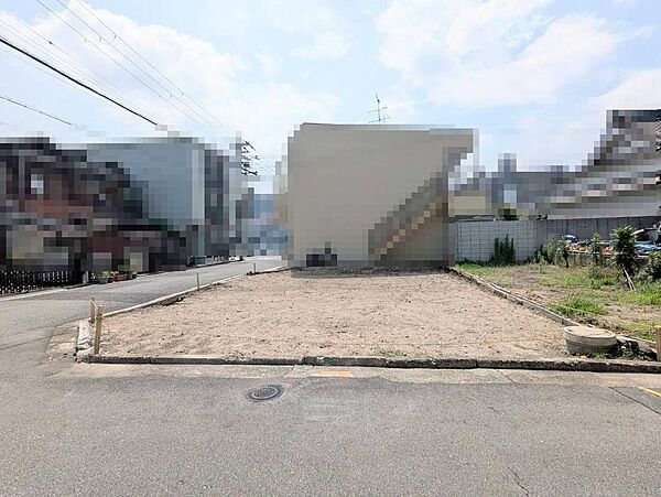 前面道路約６ｍ！広々運転の苦手な方も安心ですね！