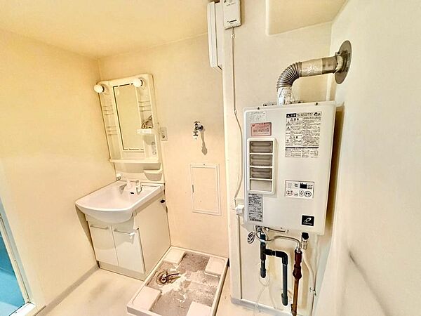 空家につきいつでも内覧可能ですので、お気軽にお問い合わせ下さいませ！