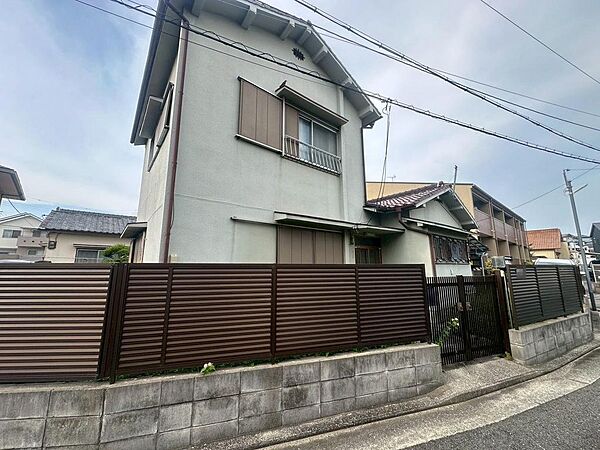 八田荘第二こども園まで徒歩６分♪小さなお子様のいるご家庭も安心ですね！