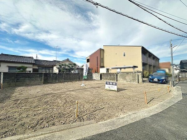 【閑静な住宅地でのびのび子育て】閑静な住宅地で子育て家族にピッタリ！毎日のお散歩も快適な緑に恵まれたエリアです♪