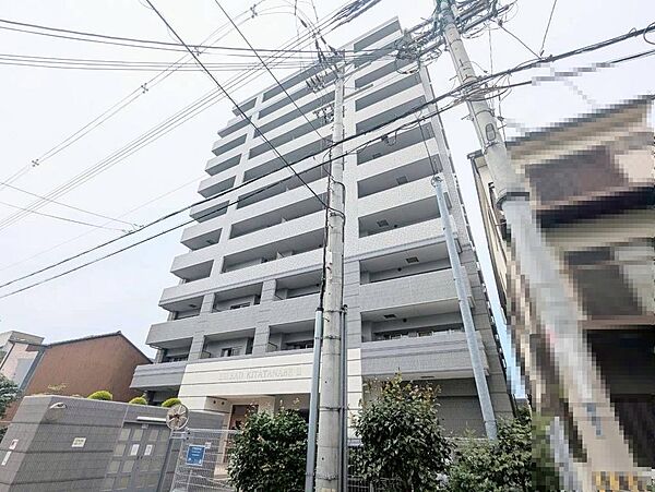 全居室収納有りますので、収納場所に困らず綺麗な室内をたもてますね♪