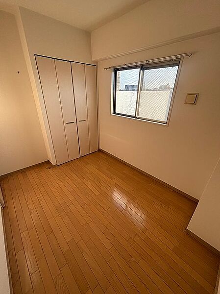 空家につきいつでも内覧可能ですので、お気軽にお問い合わせ下さいませ！
