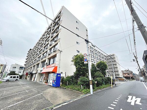 お家探しを始めてみようと思われたら是非【イエストア】までお気軽にご相談下さいませ♪