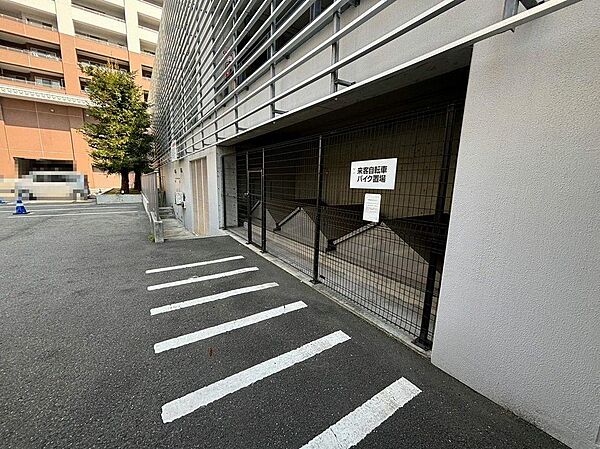 アジア太平洋トレードセンター（ATC）まで徒歩１４分！休日のお出掛けや普段のお買い物に便利ですね♪