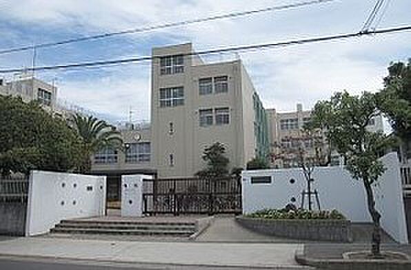 大阪市立新北島中学校まで徒歩１５分