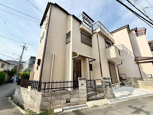 南海高野線「初芝」駅まで徒歩１１分！毎日の通勤・通学に便利ですね♪