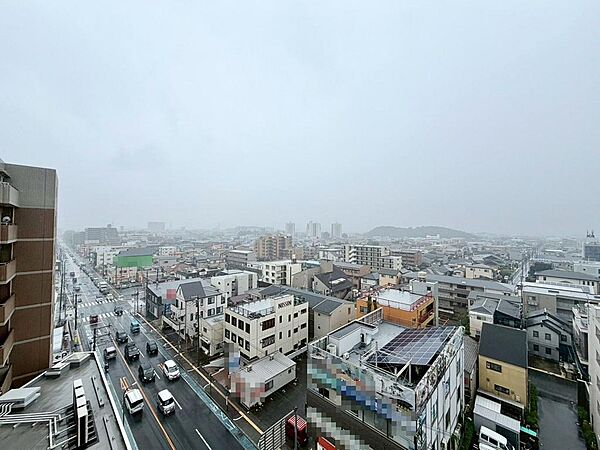 ９階部分ですので、風通しが良く景色が綺麗ですよ♪開放的な気持ちになりますね！