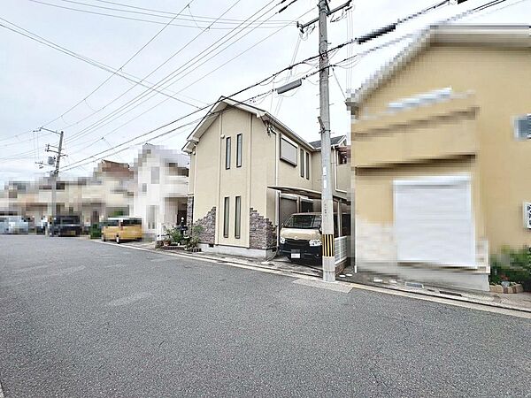 お家探しを始めてみようと思われたら是非【イエストア】までお気軽にご相談下さいませ♪