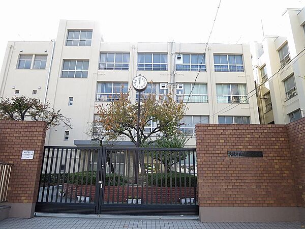大阪市立新北島小学校まで徒歩７分