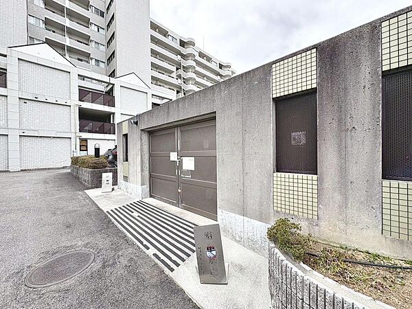 住宅ローン相談会も開催中ですので、お気軽にお問い合わせ下さいませ♪現地見学などお気軽にお問い合わせ下さいませ♪