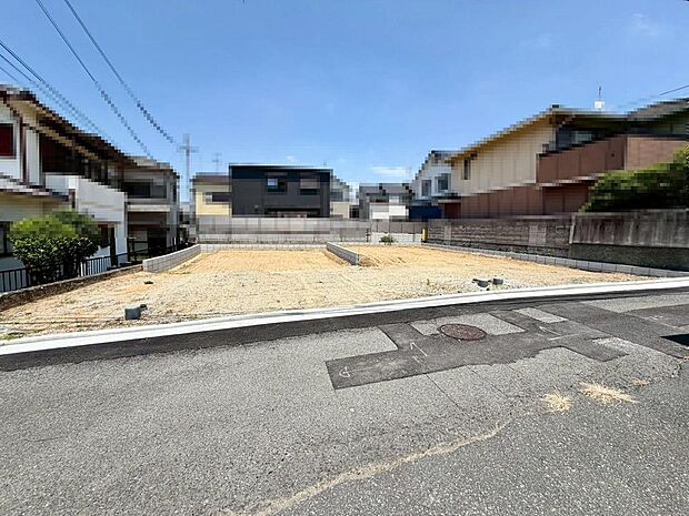 トイレ1階と2階の2ヶ所あります!忙しい朝や家族の多いご家庭も安心ですね♪