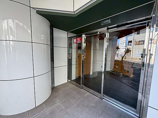 ☆和室もございます☆一息つく時の癒しの空間や客間にも使えますね♪リビングに横にあるので、お子様のお昼寝場所にもいいですね！