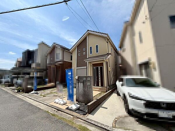 トイレ新調！温水洗浄便座ですので、寒い日も温かい便座で安心して使用していただけますよ！