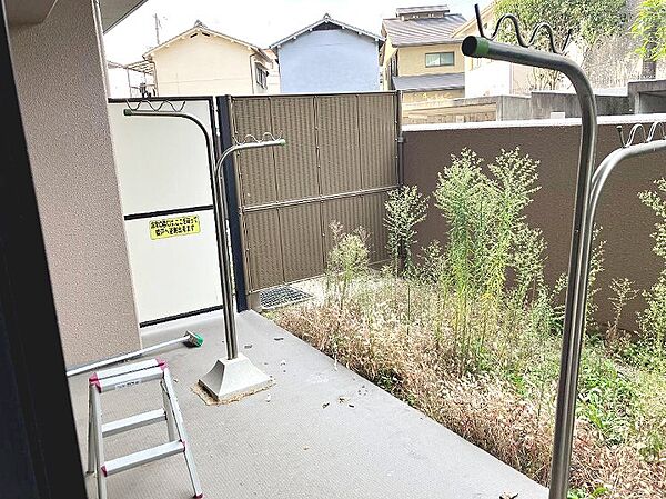 【専用庭ありますよ】お子様の遊び場にもピッタリですね！天気のいい日はランチも楽しめますね！