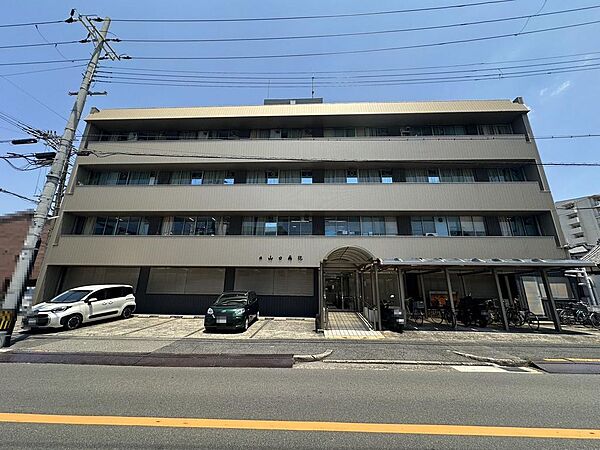 堺山口病院まで徒歩１４分