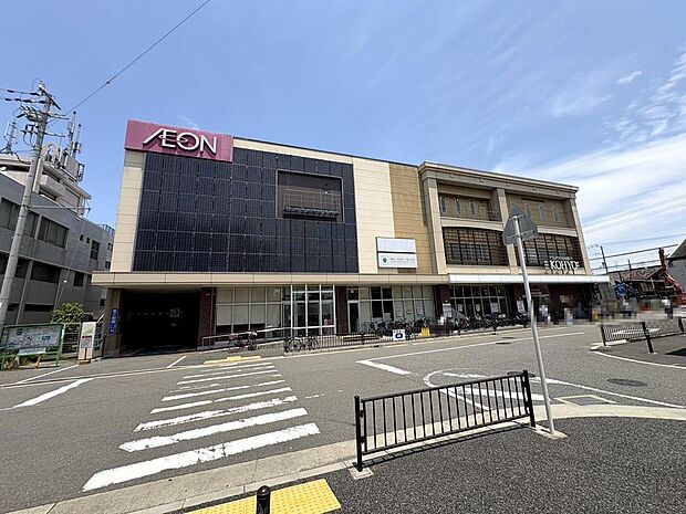 イオンタウン諏訪の森まで徒歩9分