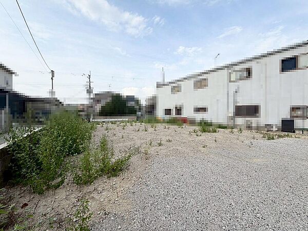 現況更地ですので、解体費用がかからないのが嬉しいですね♪自由設計対応ですので、お好きな間取りで個性あふれる住まいにしてくださいね！