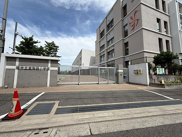 東陶器小学校まで徒歩５分